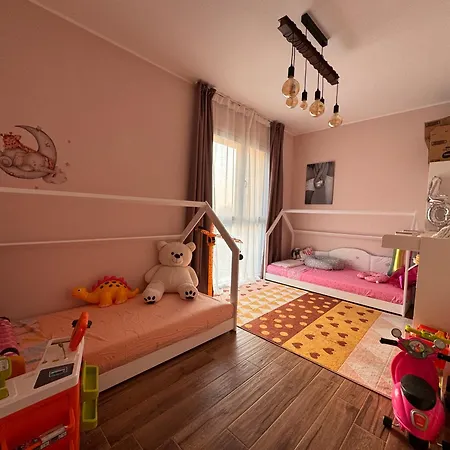 Family Lux شقة *